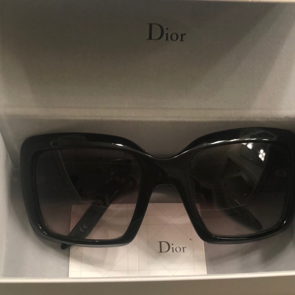 Black Dior sunglasses with gradient lenses